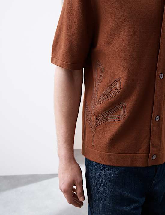 Polo brod&eacute; en maille &agrave; manches courtes