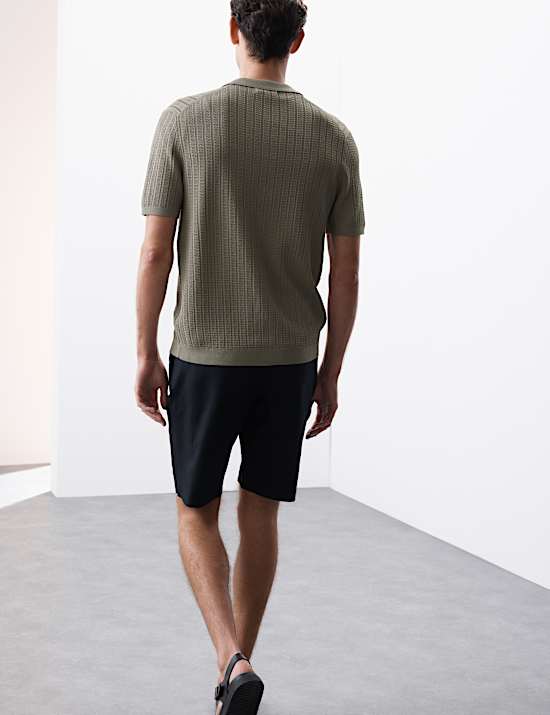 Πλεκτή μπλούζα πόλο με ανάγλυφη υφή και υψηλή περιεκτικότητα σε βισκόζη