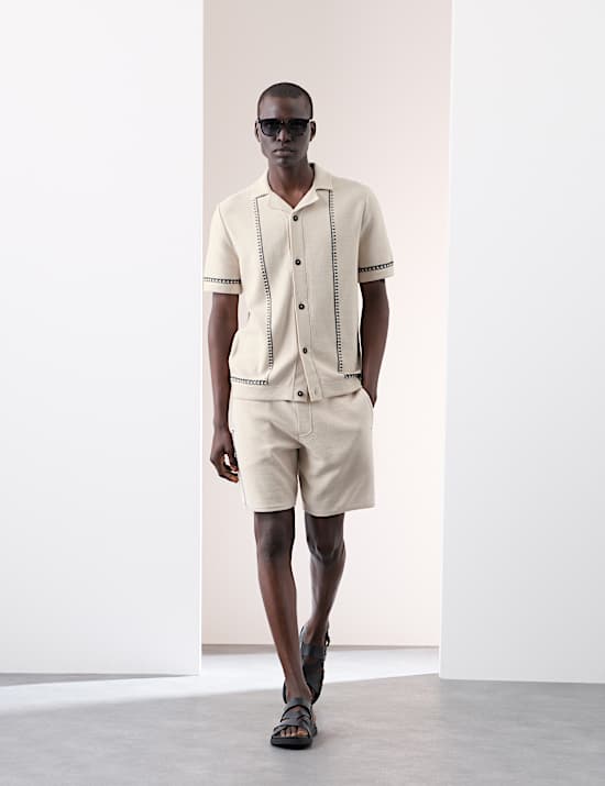 Polos