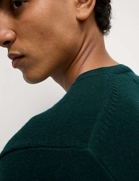 Pure Extra Fine Lamsbwool V-Neck Jumper