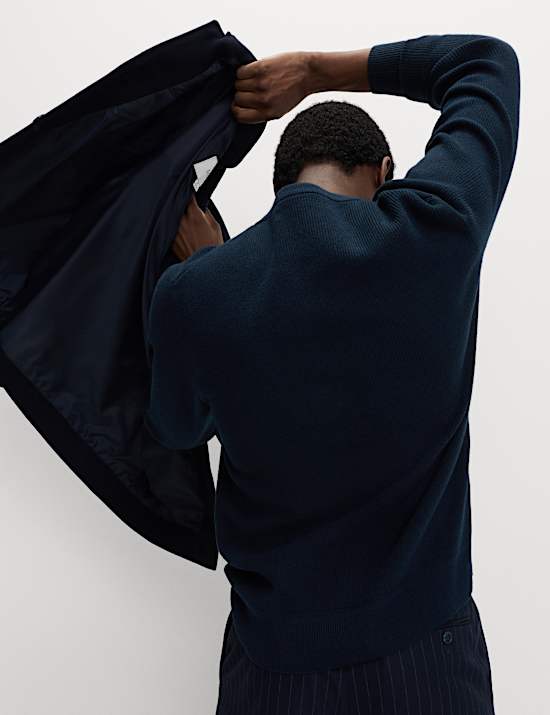 Pull en coton mélangé finement côtelé à col rond