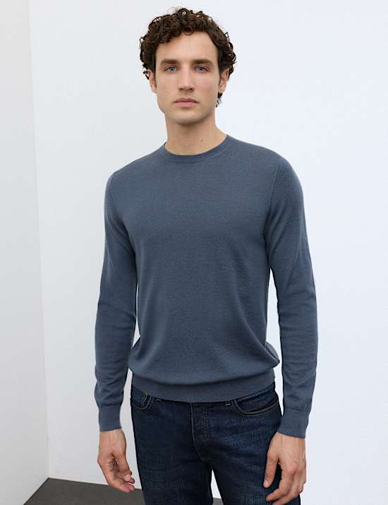 Pull 100 % laine m&eacute;rinos extra-fine &agrave; encolure ronde