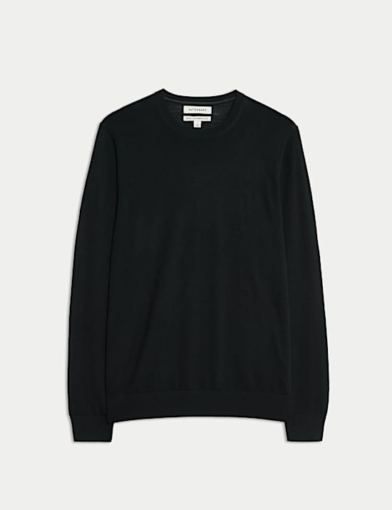 סריג עם צווארון עגול מצמר מרינו טהור ועדין במיוחד