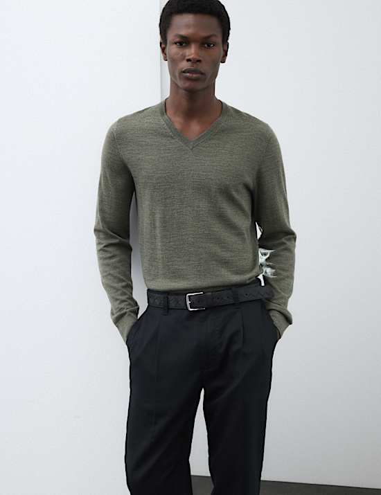 Pure Extra Fine Merino Wool V-Neck Jumper