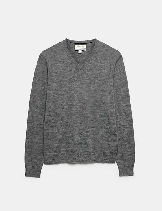 Pull pure laine m&eacute;rinos extra-fine &agrave; col en V