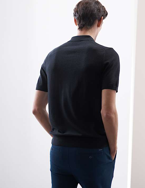 Polo en maille pure laine m&eacute;rinos extra-fine