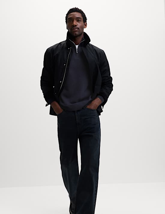 Texturovan&yacute; svetr s vysok&yacute;m obsahem bavlny a kr&aacute;tk&yacute;m zipem u krku