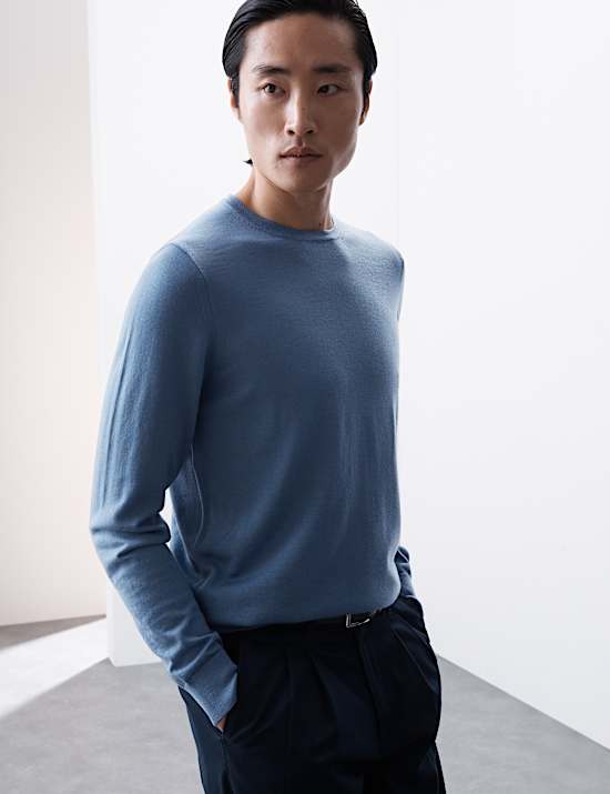 Jersey 100% lana merino extrafina de escote cerrado