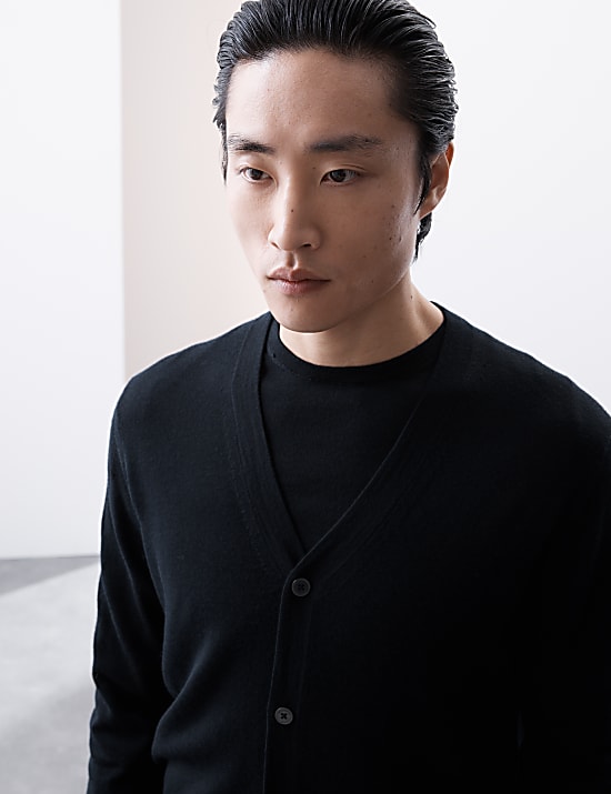 Pure Extra Fine Merino Wool V-Neck Cardigan