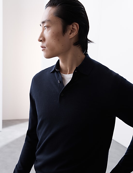 Gestricktes Poloshirt aus reiner, extrafeiner Merinowolle