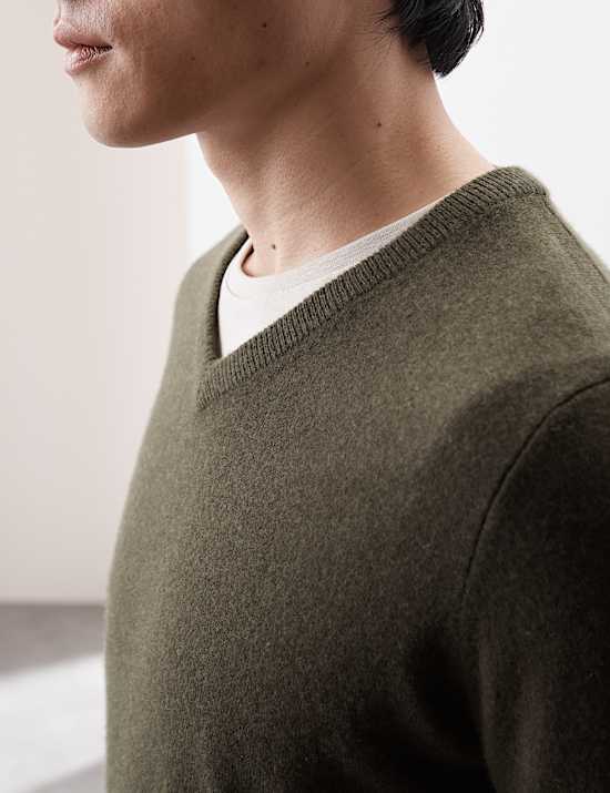 Pure Cashmere V-Neck Jumper