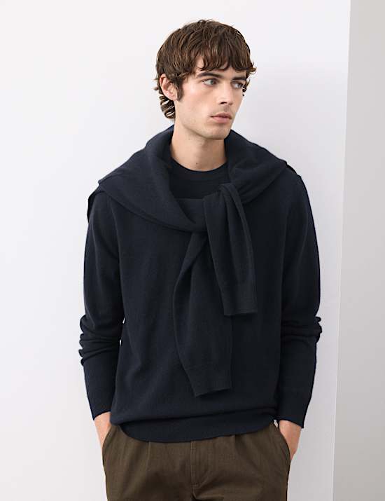 Svetr z čistého kašmíru s výstřihem ke krku