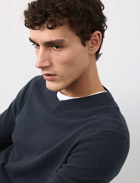 Pure Cashmere V-Neck Jumper