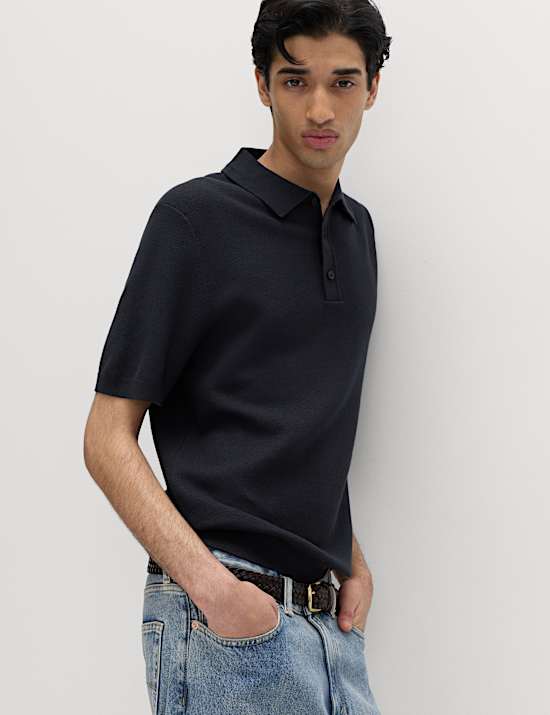 Polo en maille de coton &agrave; motif textur&eacute;