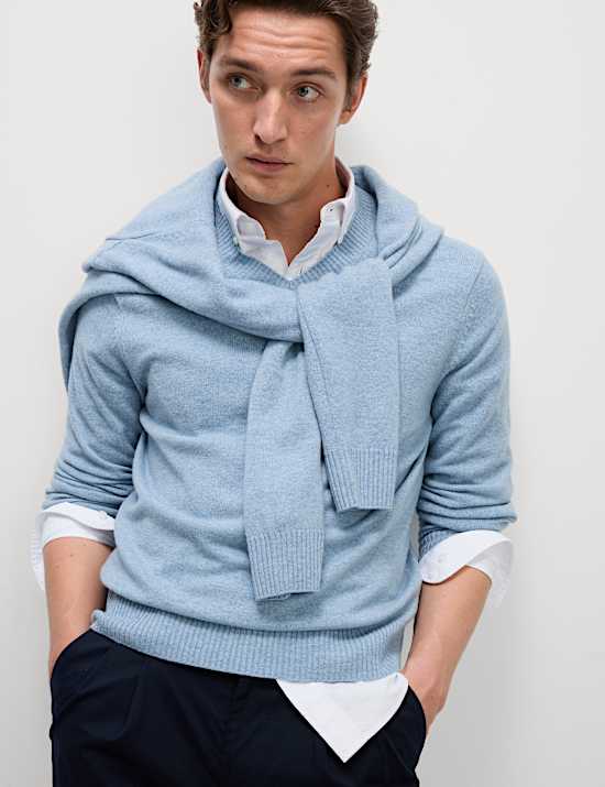 Trui van zuivere lamswol met V-hals