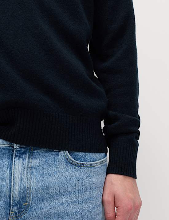 Pure Lambswool V-Neck Jumper
