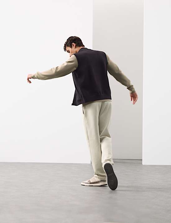 Two Fabric Performance Knitted Gilet