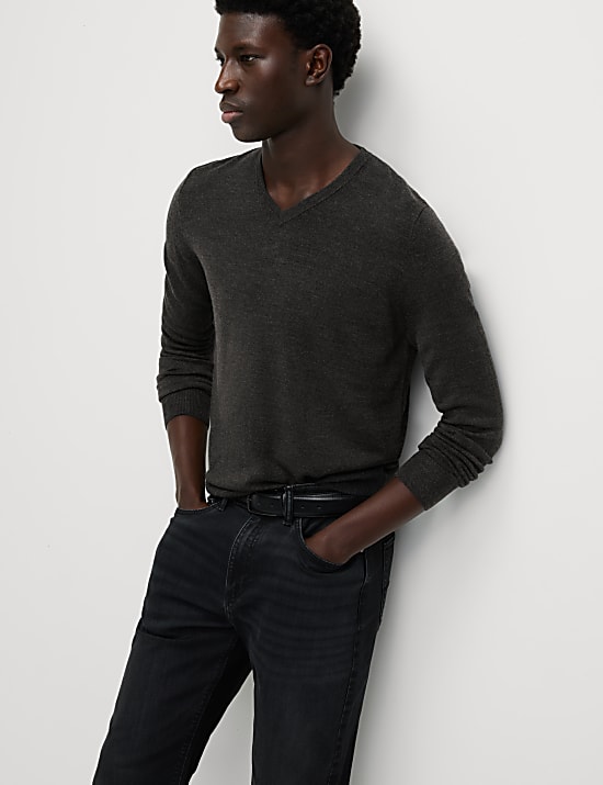 Πουλόβερ με λαιμόκοψη V από Cashmilon™