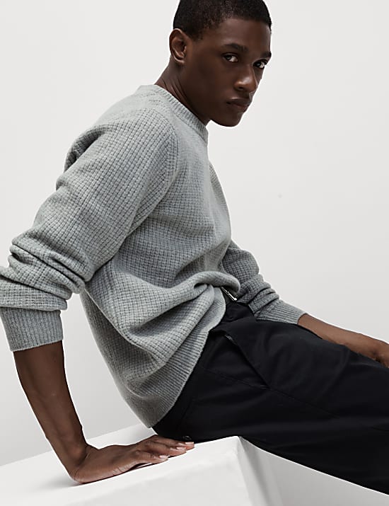 Superweicher Pullover mit Rundhalsausschnitt und Wollanteil