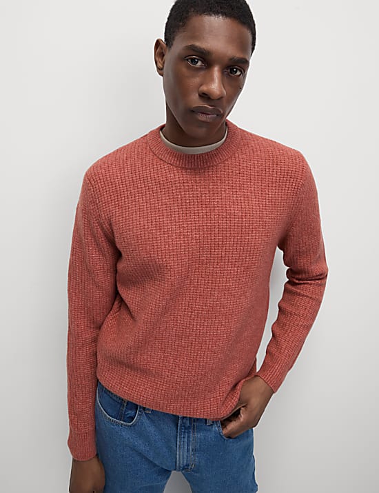 Πουλόβερ με κλειστή στρογγυλή λαιμόκοψη από εξαιρετικά απαλό μαλλί