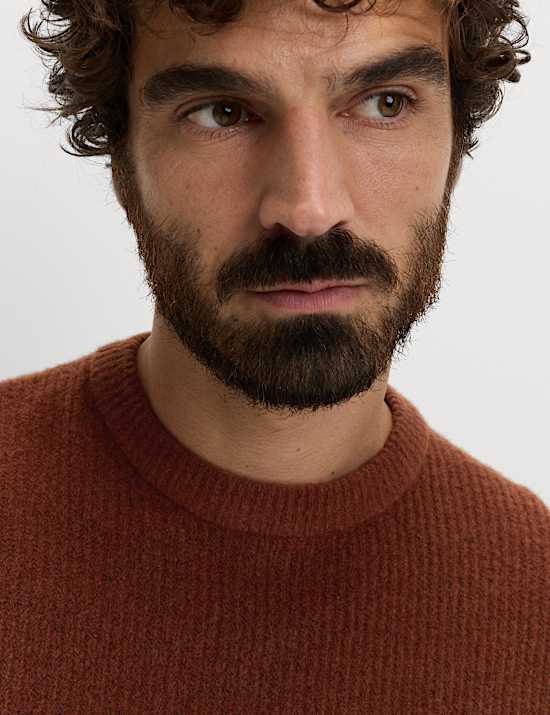 Pull ultra-doux côtelé à col rond avec laine