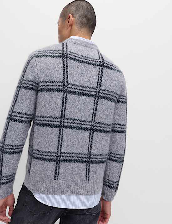 Καρό πλεκτό πουλόβερ με στρογγυλή λαιμόκοψη