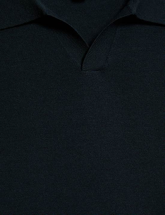 Polo de punto de lana merino con seda