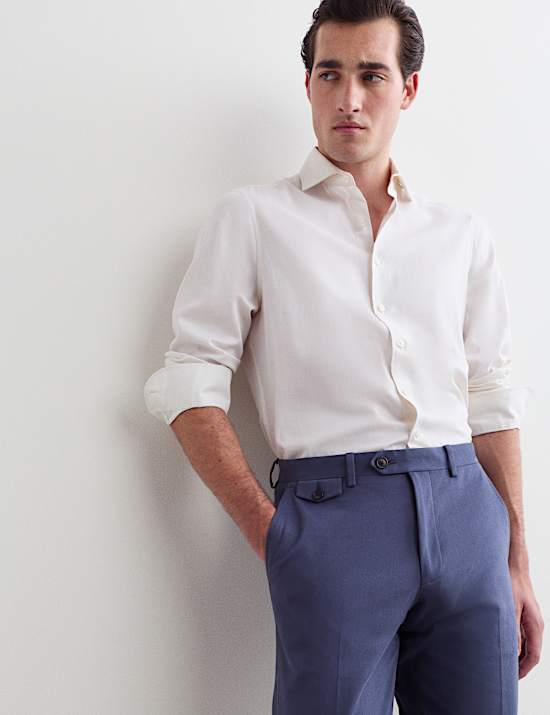 Tailored Fit Chinos