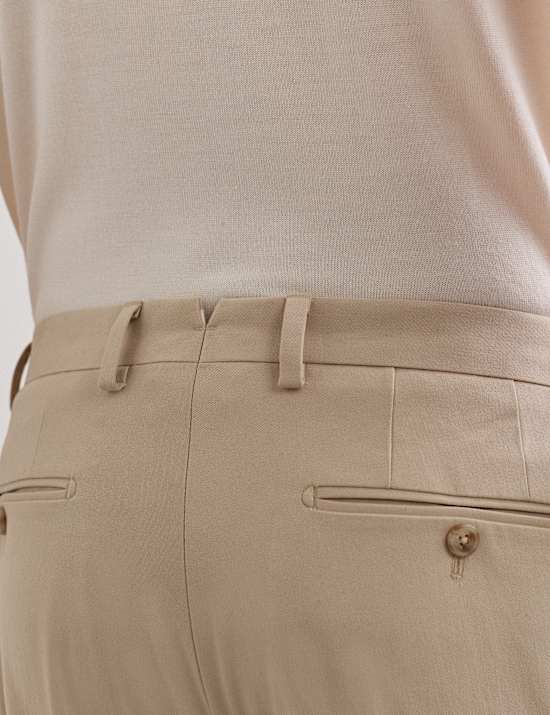 Tailored Fit Chinos