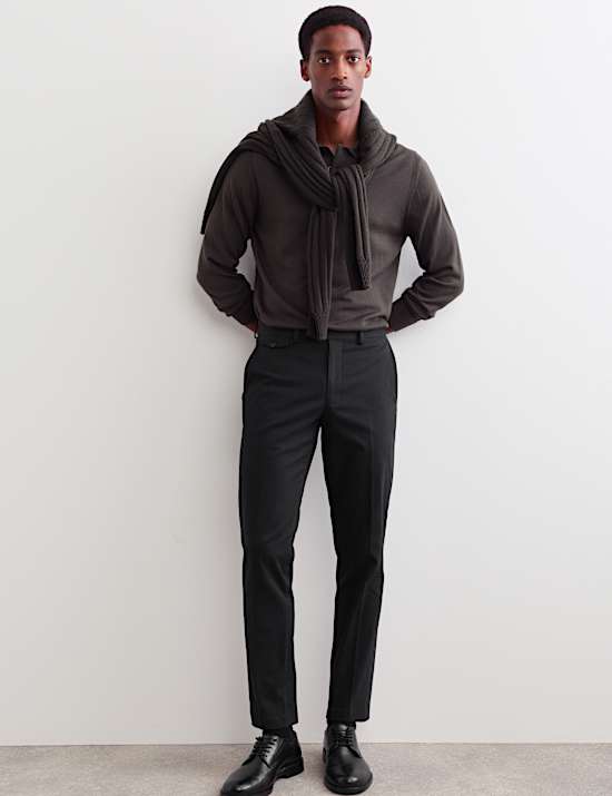 Chino ajust&eacute; en coton italien