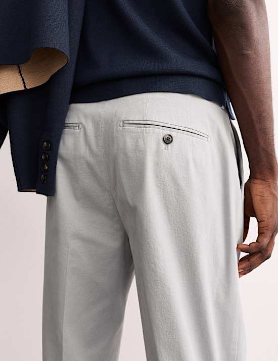 Chino italien coupe ajust&eacute;e