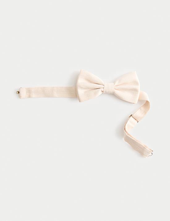 Textured Silk Rich Bow Tie