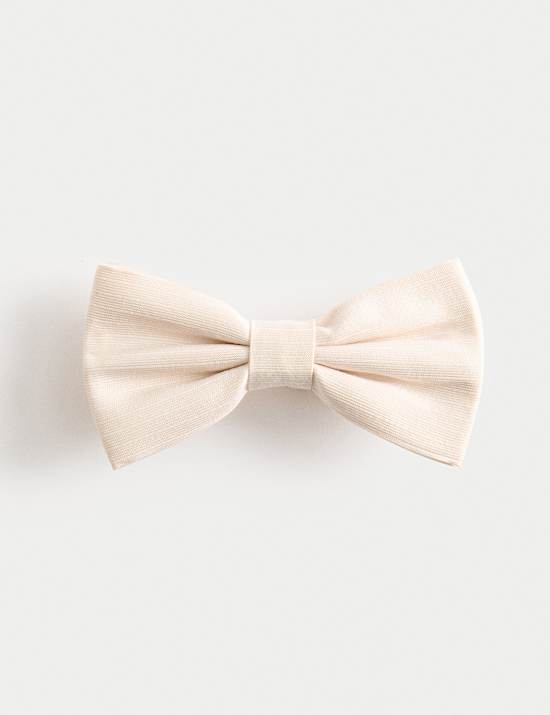 Textured Silk Rich Bow Tie