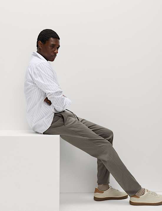 Tapered Fit Elasticated Trousers