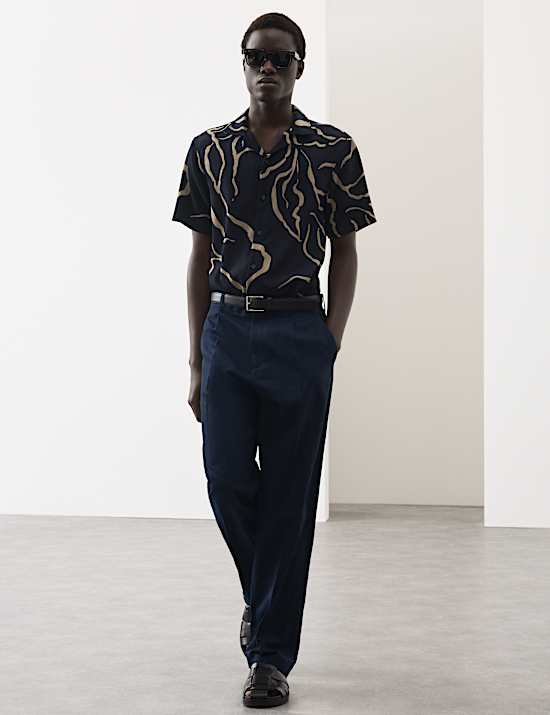 Palazzo-Hose mit weitem Bein, hohem Lyocell-Anteil und Bundfalte vorne