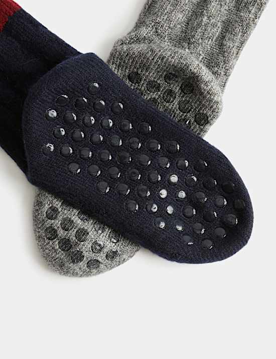 2 Pack Fluffy Sports Slipper Socks (6 Small-7 Large)