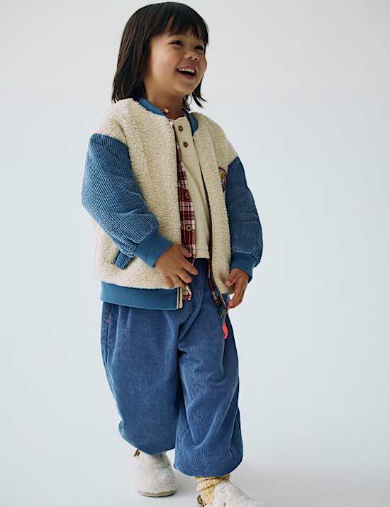 Kids' Clogs (4 Small- 2 Large)