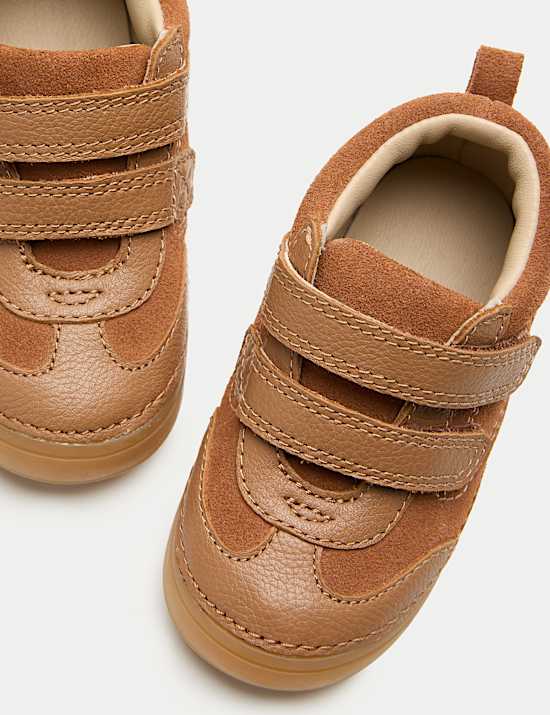 First Walker Suede Riptape Trainers (2-5 Small)