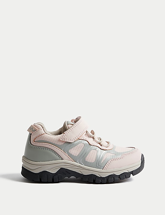 M and s girls shoes top