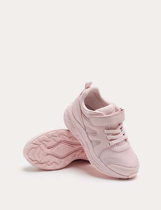 Kids' Freshfeet&trade; Riptape Trainers (4 Small - 2 Large)