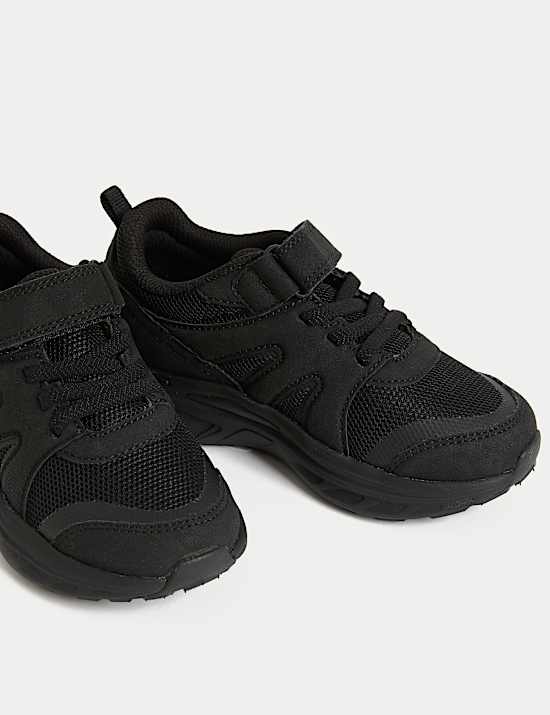 Kids' Freshfeet™ Riptape Trainers (4 Small - 2 Large)