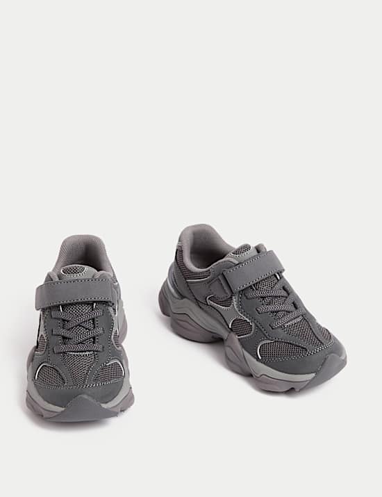 Kids' Chunky Freshfeet™ Riptape Trainers (4 Small - 3 Large)