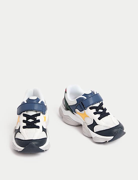 Kids' Chunky Freshfeet™ Riptape Trainers (4 Small - 3 Large)