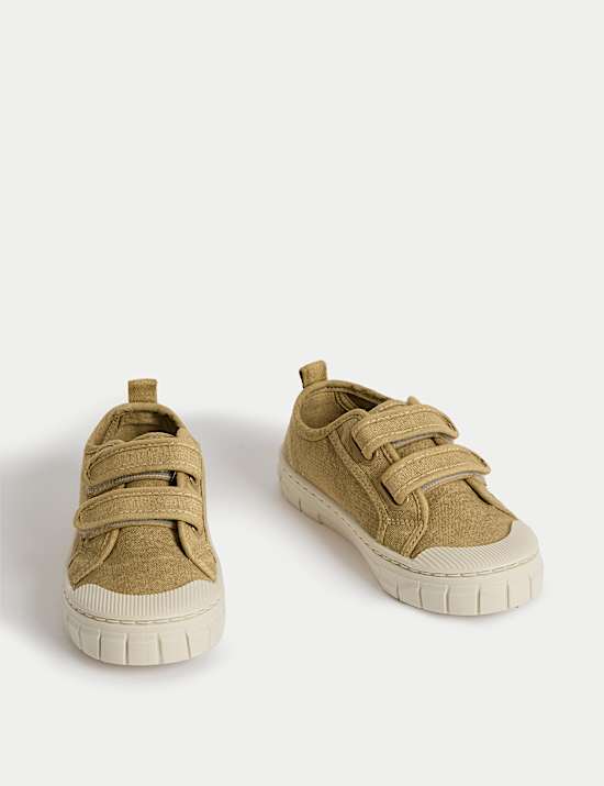 Kids' Canvas RiptapeTrainers (4 Small - 2 Large)