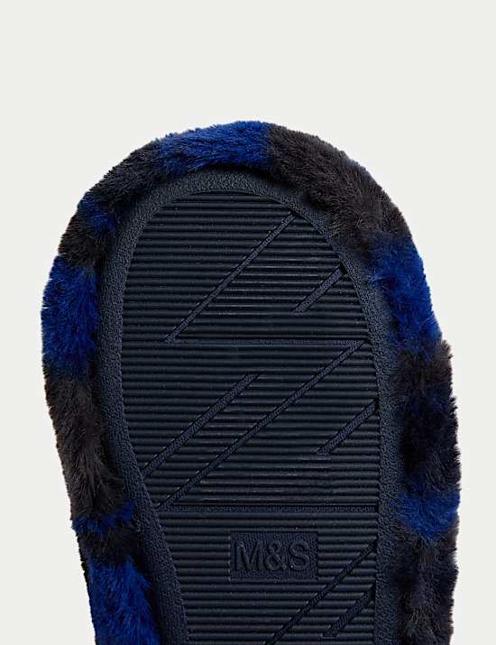 Kids' Camo Slipper Boots (4 Small - 7 Large)