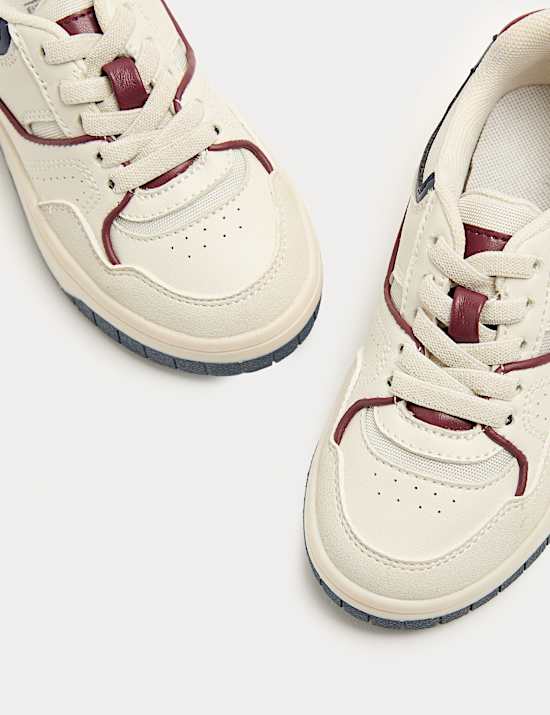 Kids' Low Top Skate Trainers (4 Small-2 Large)