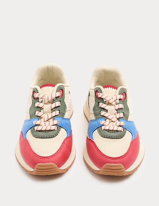 Kids Ultra Lace Up Trainers (4 Small-7 Large)