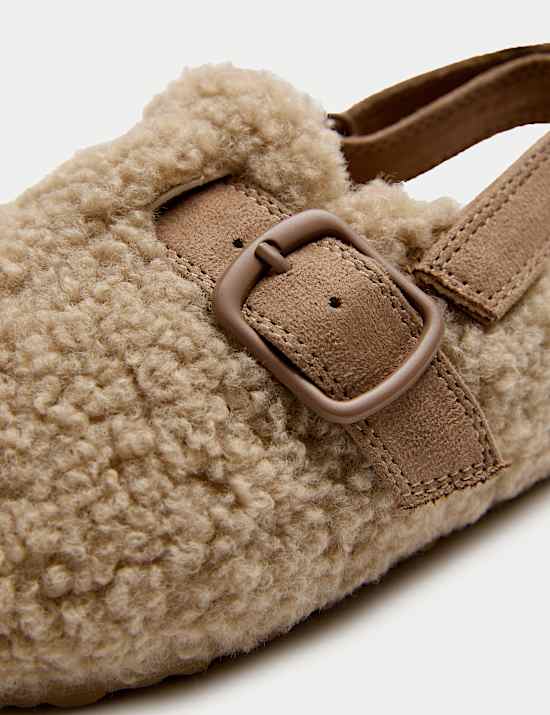 Kids' Borg Riptape Sandals (4 Small - 2 Large)