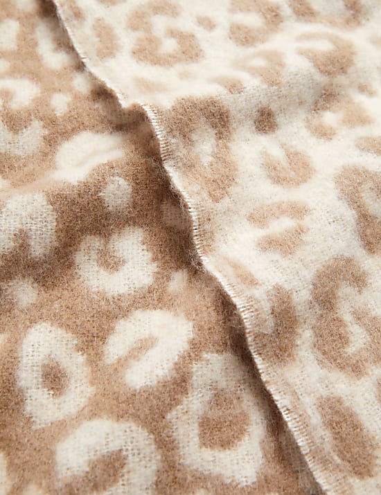 Kids' Leopard Print Scarf