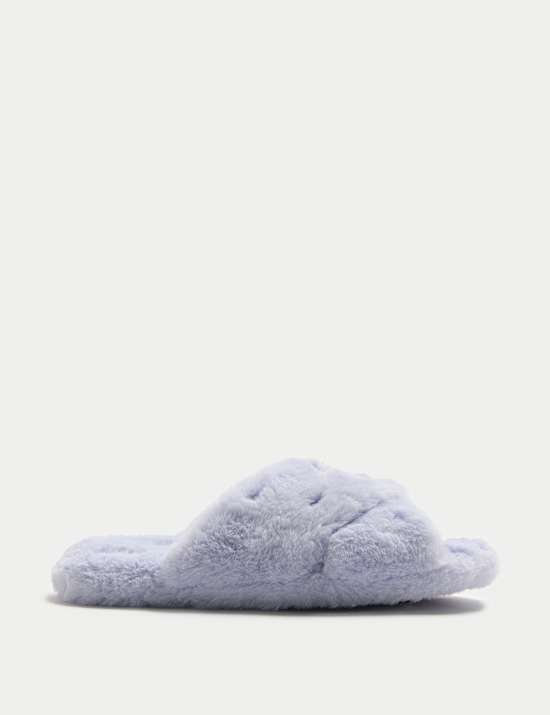 Wicked™ Slippers (1 Large - 6 Large)